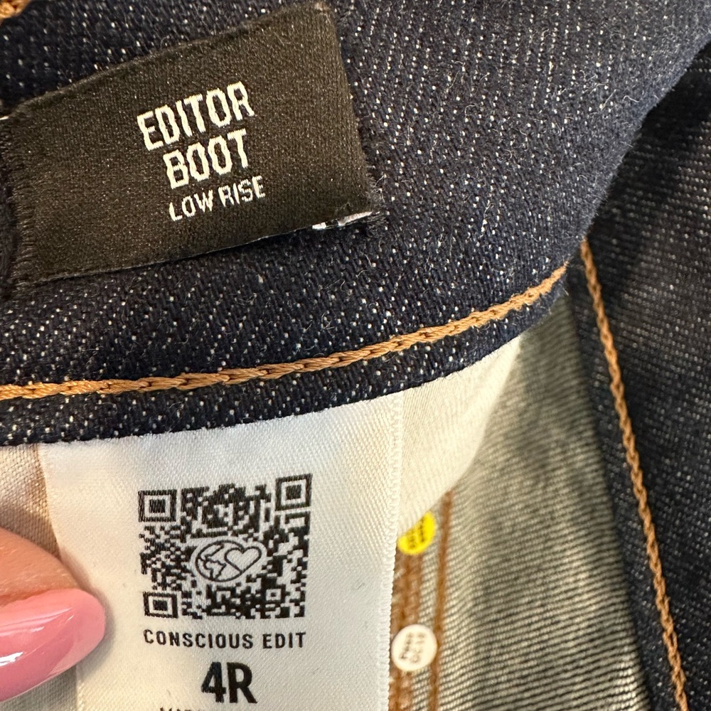 NWOT - Editor Low Rise Rinse Bootcut Jeans - Picture 9 of 16